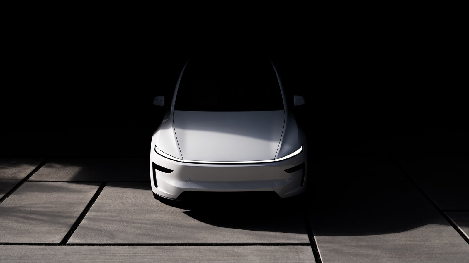 Tesla Model Y blanco de frente